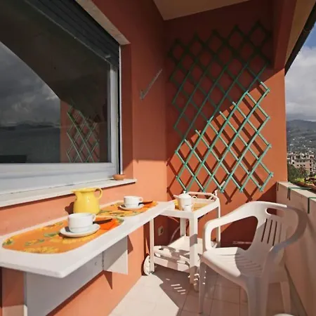 Portofino Vista Mare Con Piscina Lejlighed